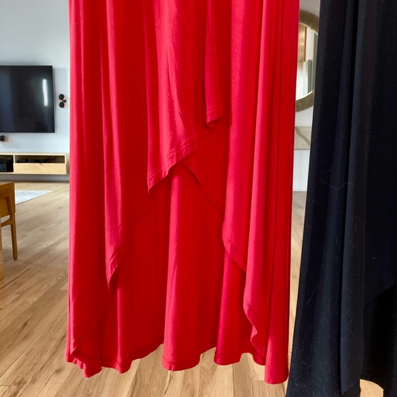 BCBG Generation black/red small tulip skirts - Picture 3 of 5